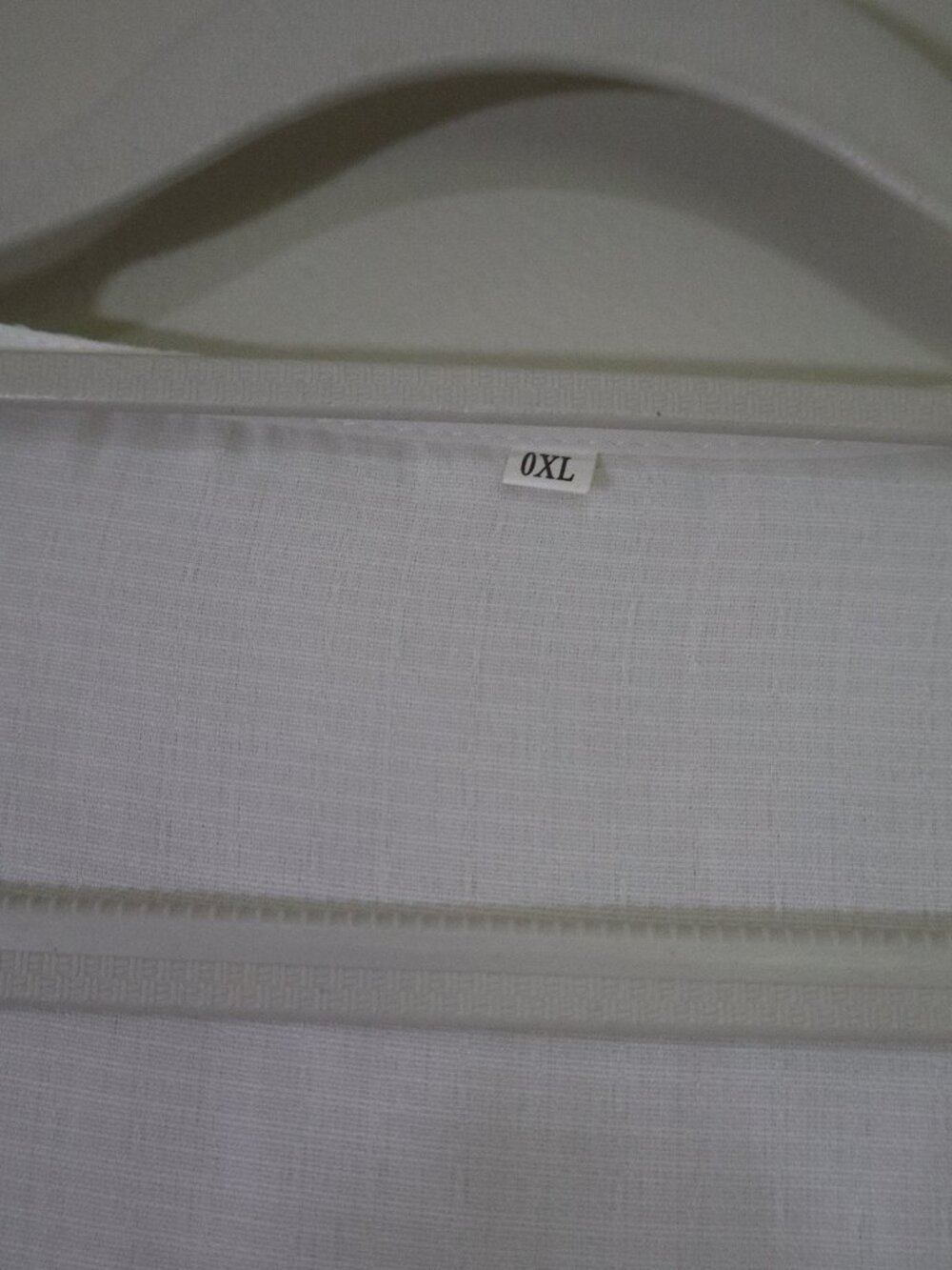 Sheer White Floral Loose Fitting Blouse Size XL - Picture 3 of 6